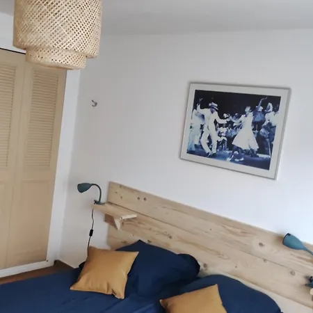 Apartment Appartement Frejus Plage *